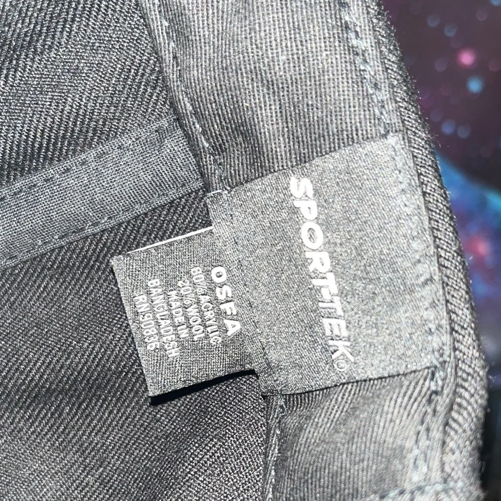 Pokemon Master ALL Black Snapback Hat plus free pin - Picture 3 of 5